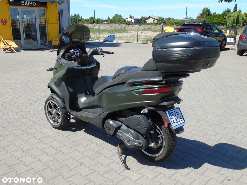 Piaggio MP-3 - 5