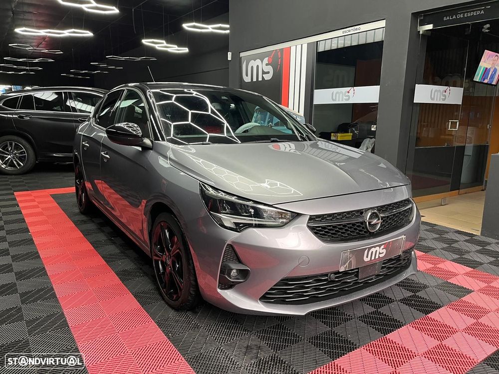 Opel Corsa 1.2 T GS Line - 1