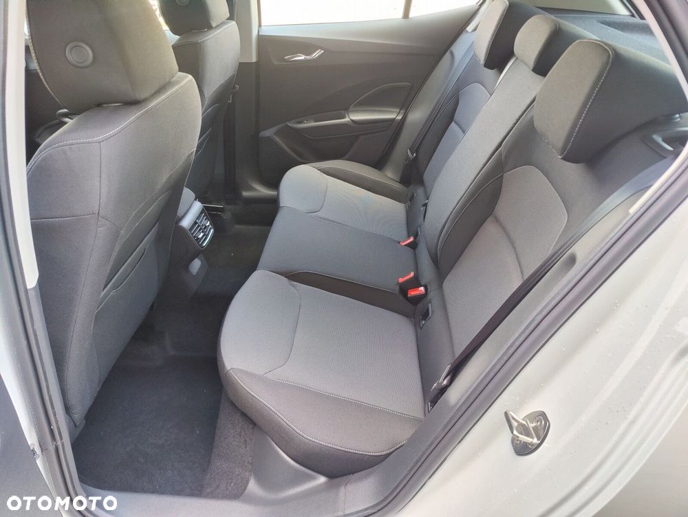 Skoda Fabia 1.0 TSI Drive - 27