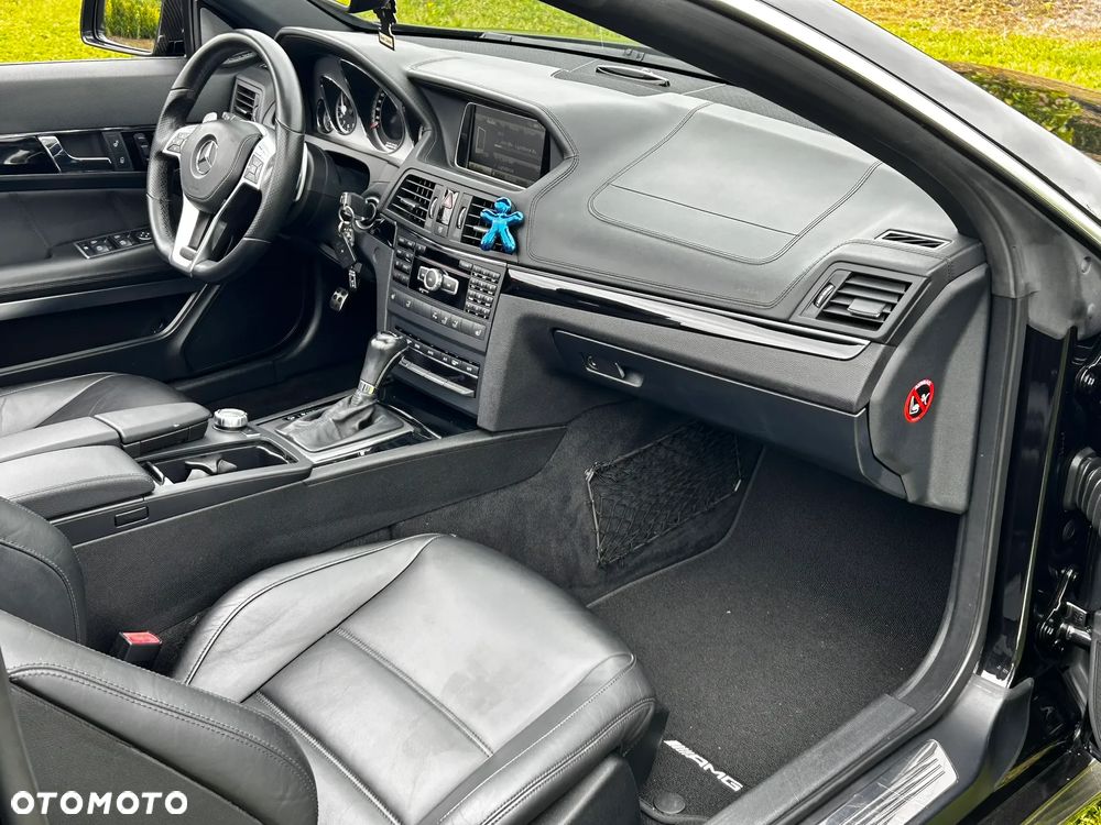 Mercedes-Benz Klasa E 63 AMG AMG Speedshift 7G-MCT - 35