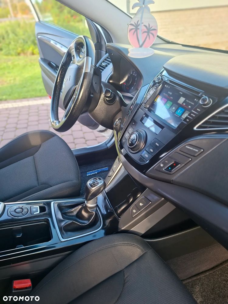 Hyundai i40 - 19