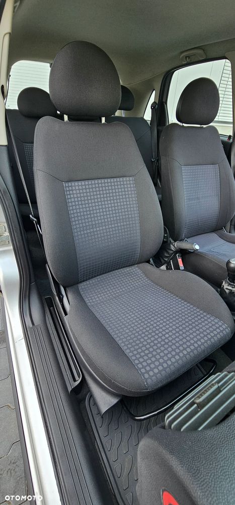 Opel Corsa - 18