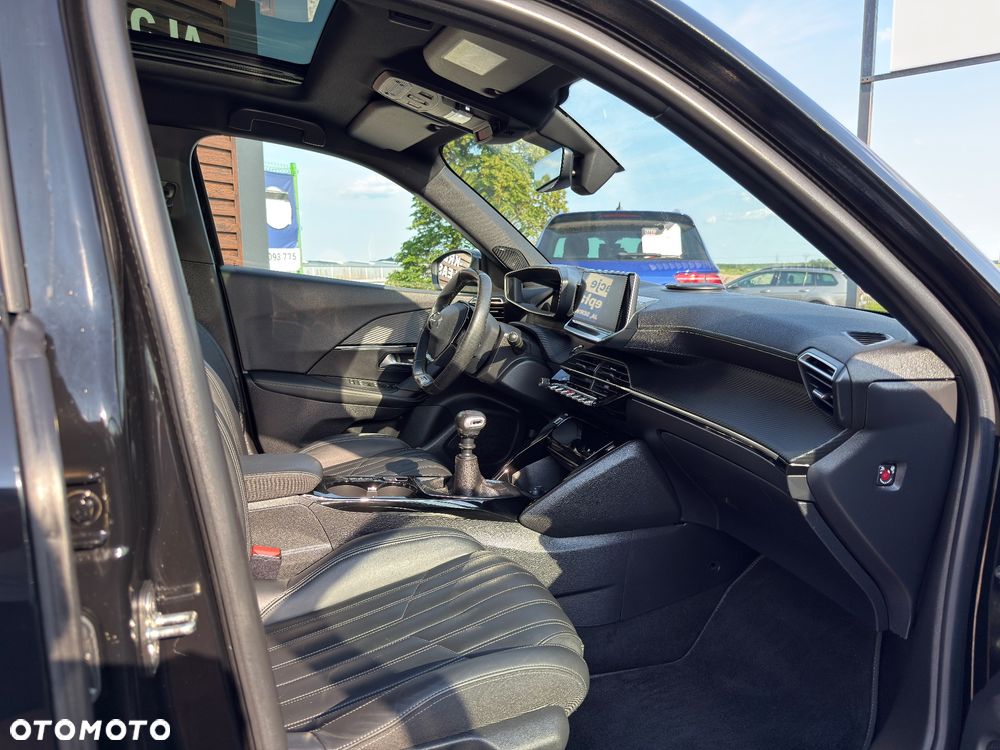 Peugeot 2008 - 15