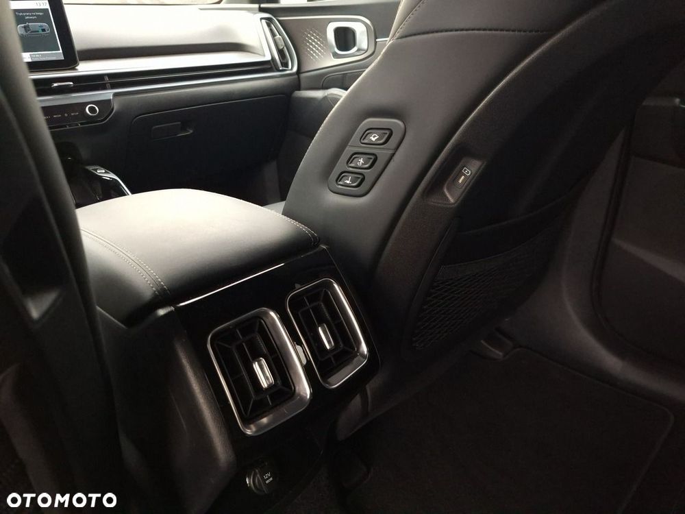 Kia Sorento 1.6 T-GDI HEV Prestige Line 7os - 26