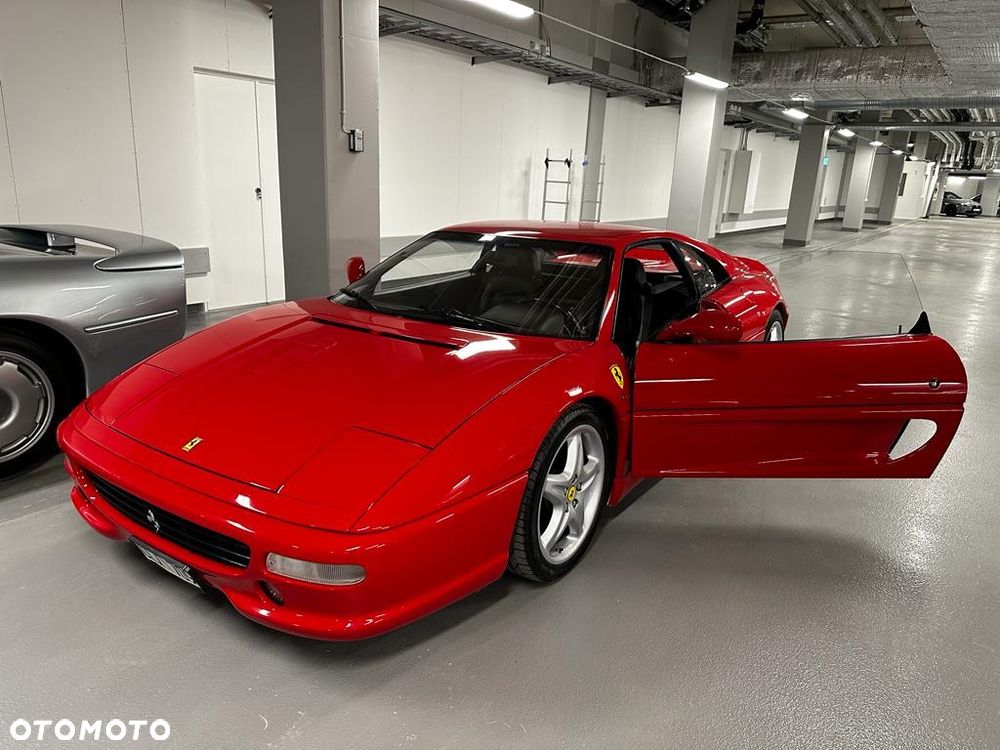 Ferrari F355 - 30