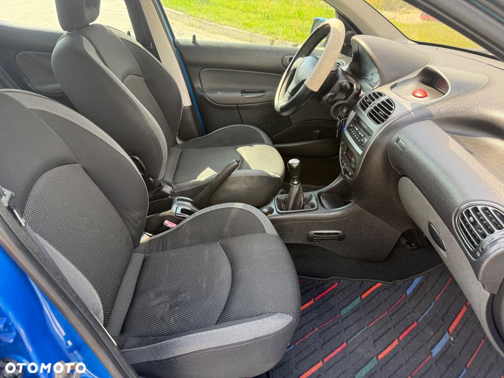 Peugeot 206 1.6 Quiksilver - 5