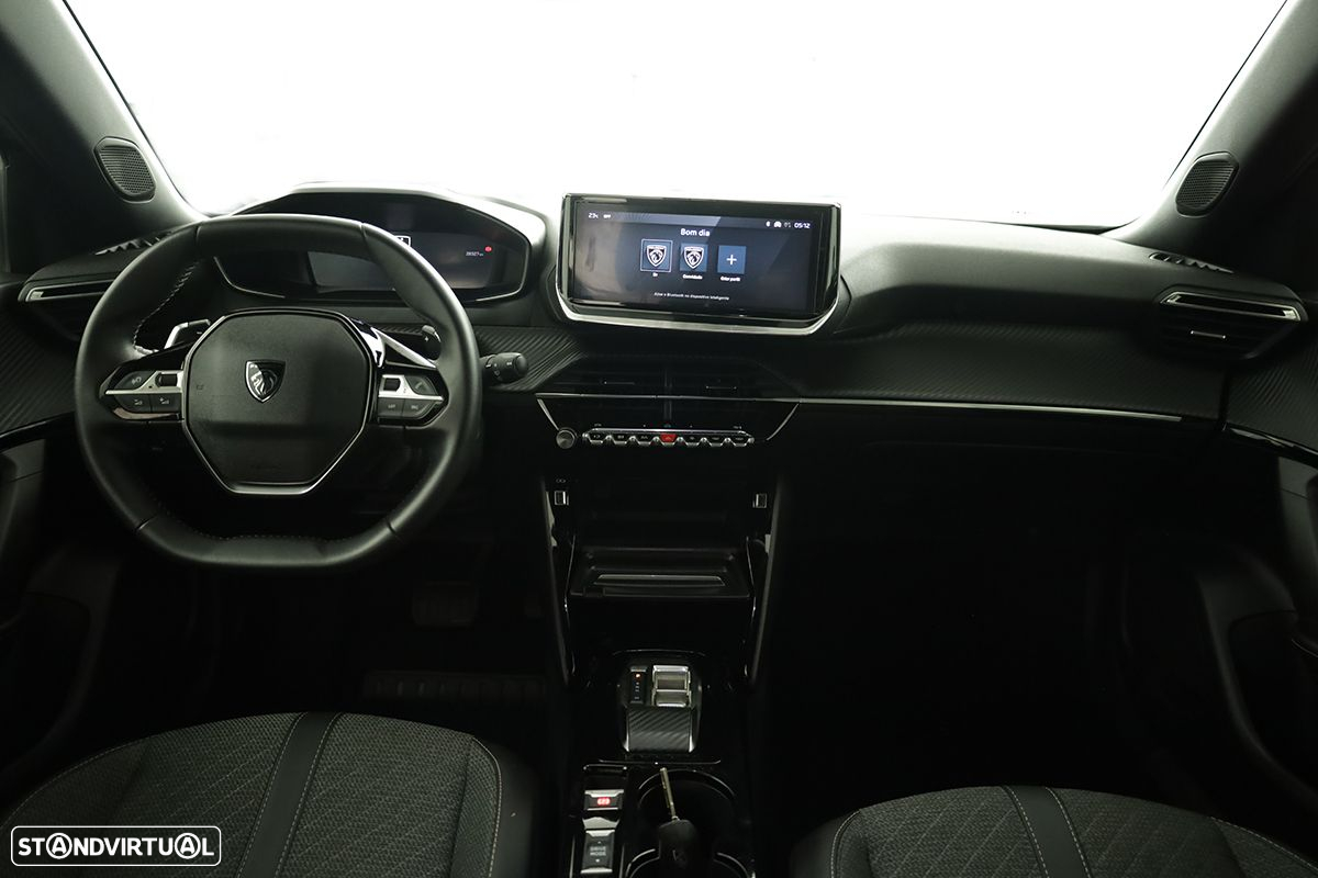 Peugeot 2008 1.2 PureTech Allure EAT8 - 8