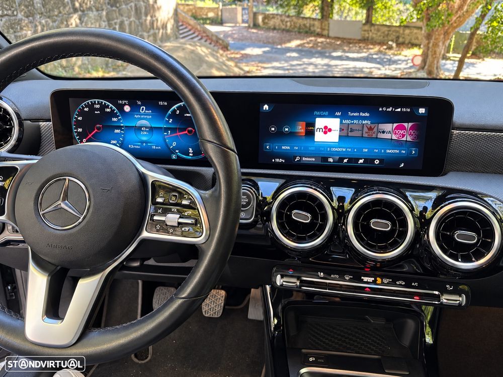 Mercedes-Benz A 180 Limousine Style - 11