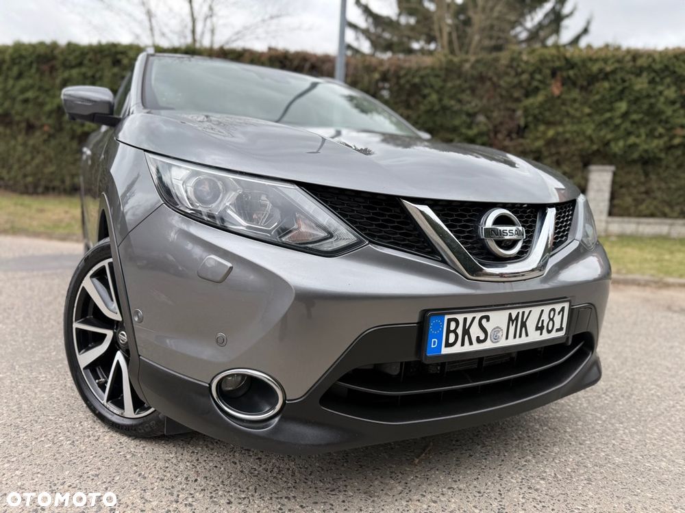 Nissan Qashqai 1.2 DIG-T Xtronic 360 - 1
