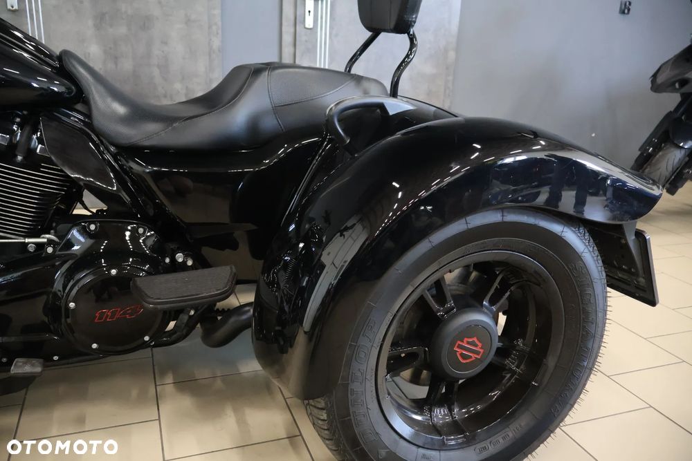 Harley-Davidson Trike Freewheeler - 17