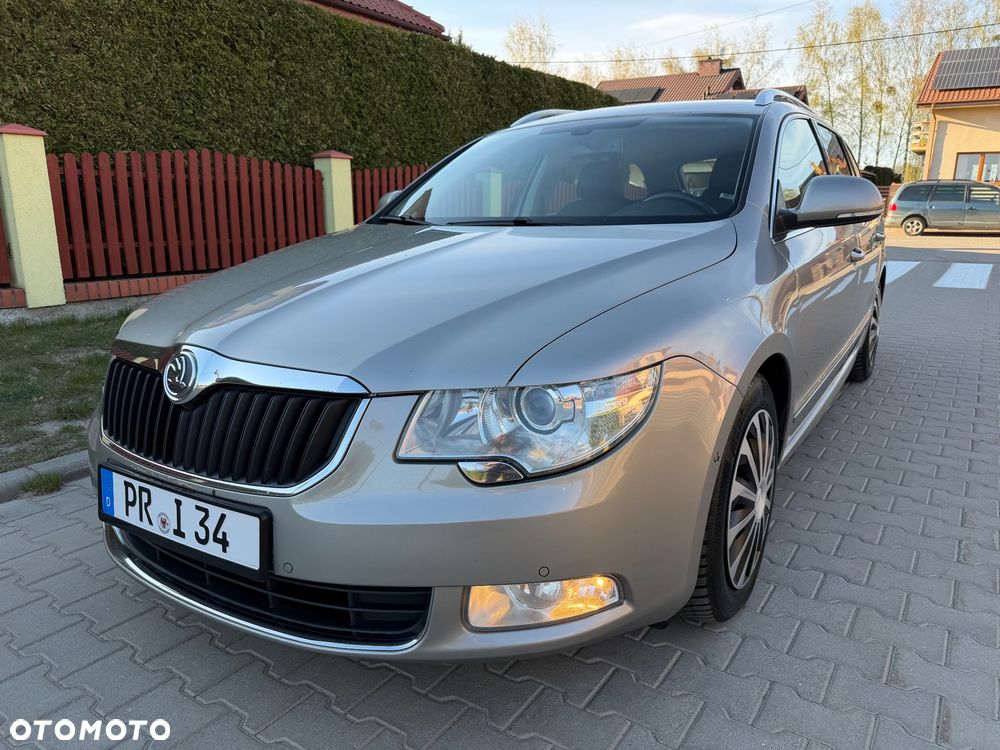 Skoda Superb 2.0 TDI 4x4 Exclusive - 10