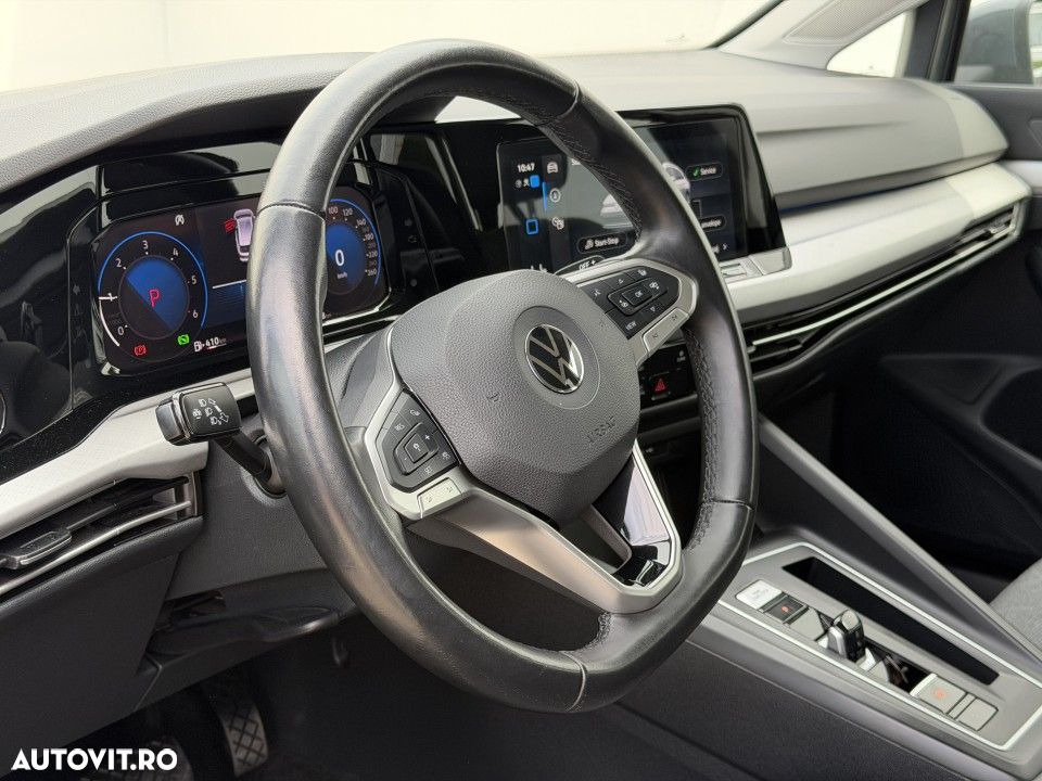 Volkswagen Golf - 14