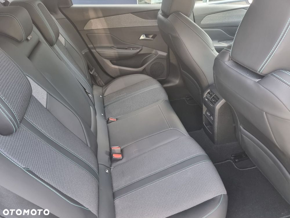 Peugeot 308 1.5 BlueHDi Allure Pack S&S - 24