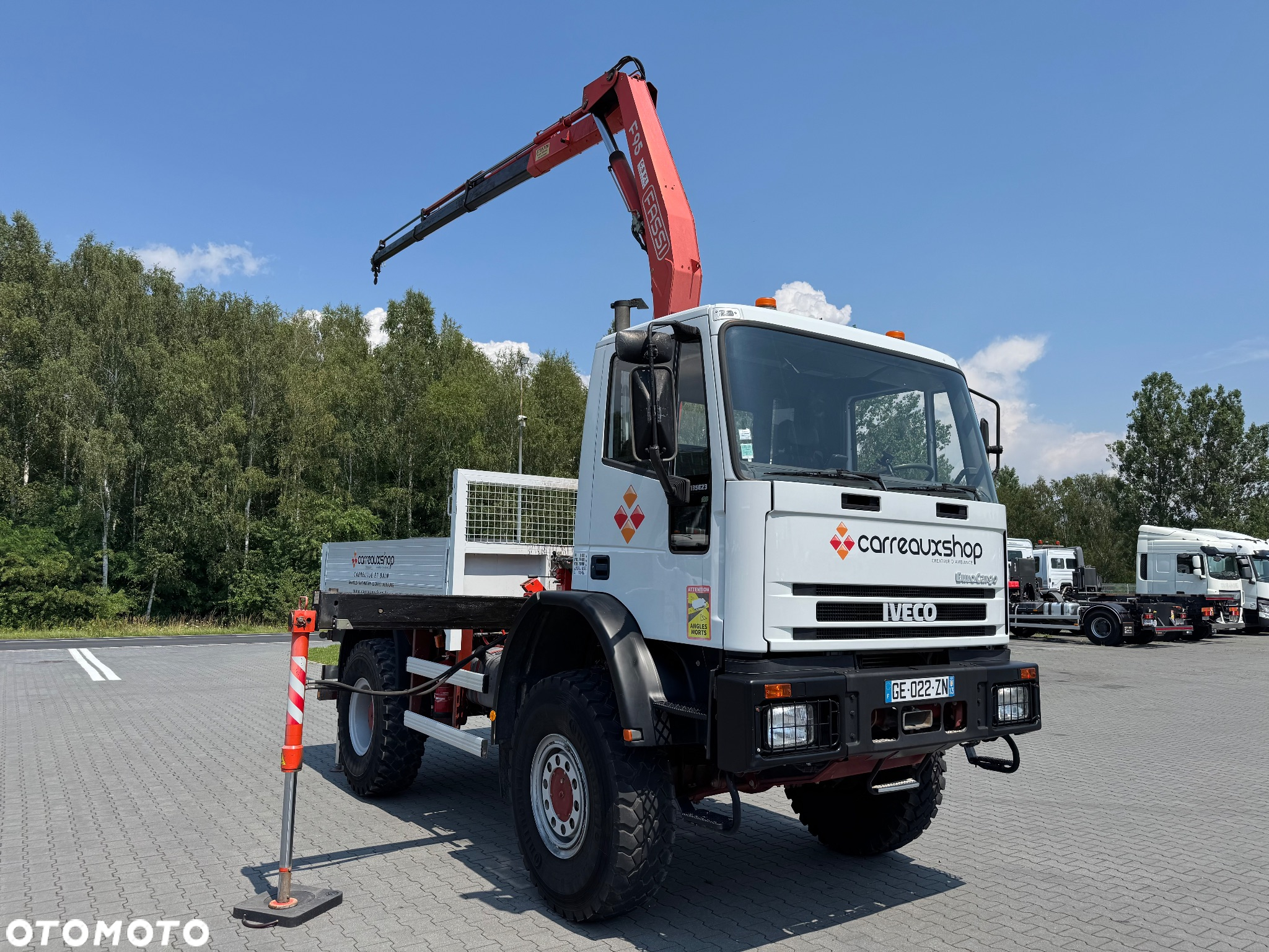 Iveco EuroCargo 135E23 4x4 mało używany/Dżwig /super stan - 3