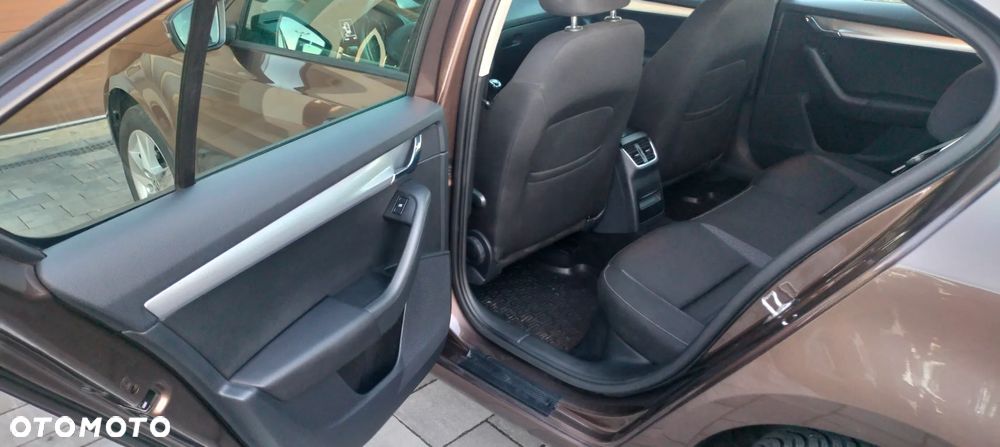 Skoda Octavia 1.4 TSI (Green tec) Ambition - 7