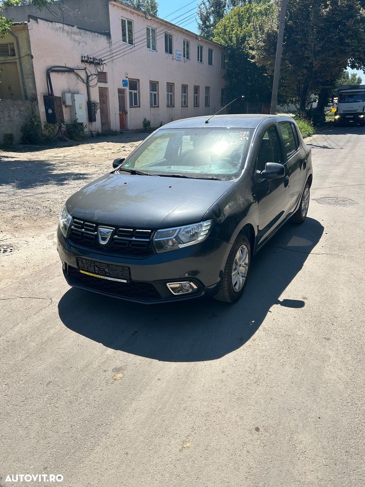 Dacia Sandero 2018 photo 2