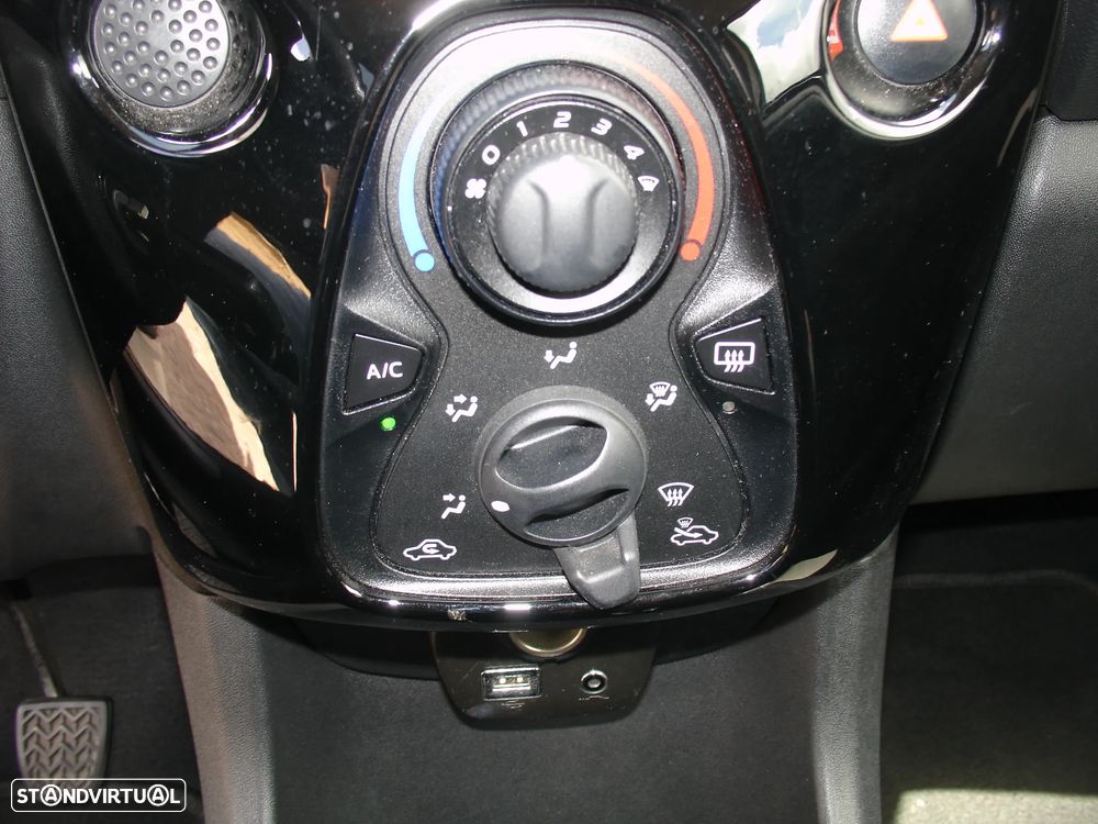 Citroën C1 1.0 VTi Shine - 20