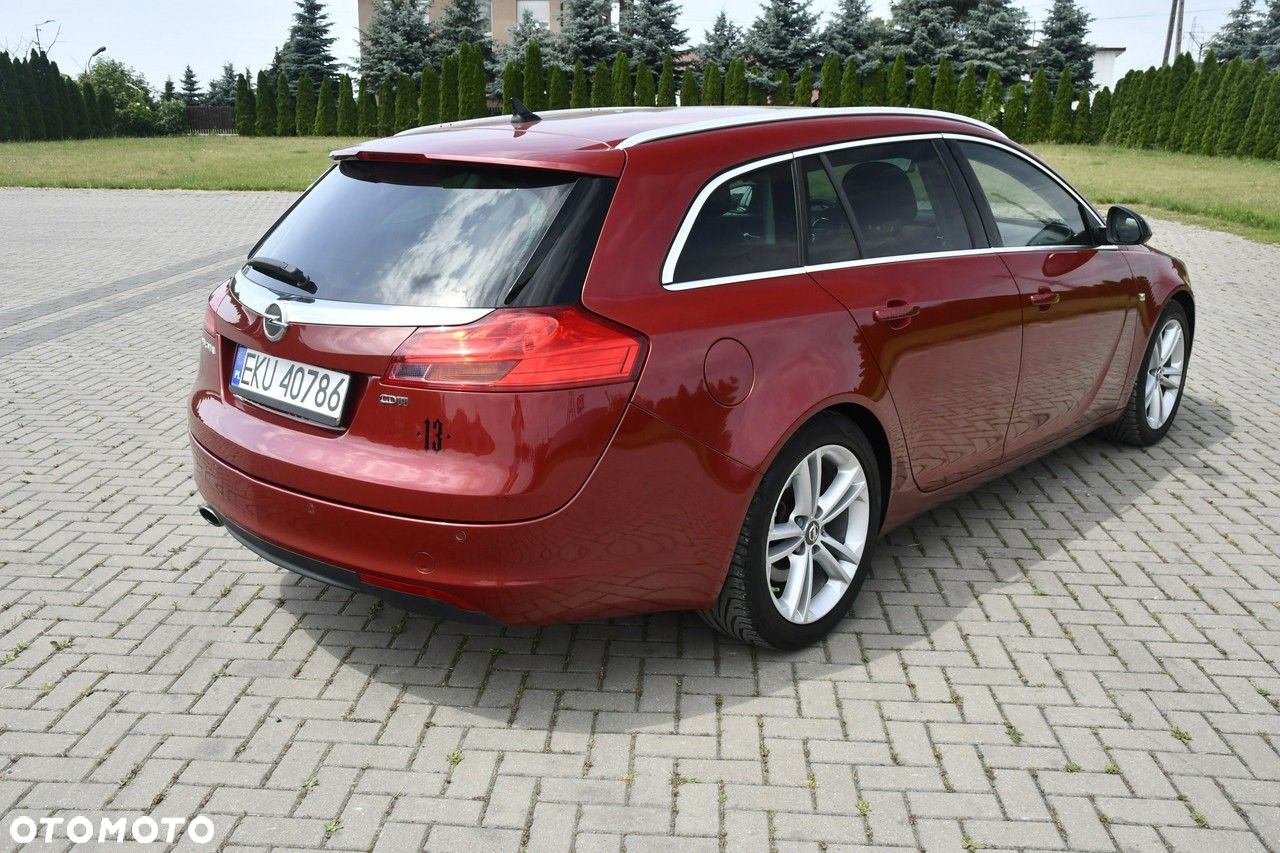 Opel Insignia - 11