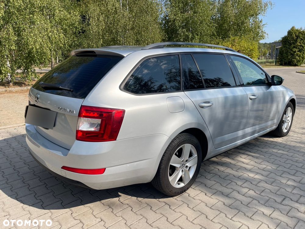 Skoda Octavia 2.0 TDI Ambition DSG - 5