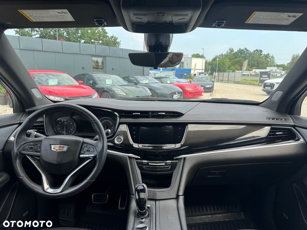 Cadillac XT6 - 18