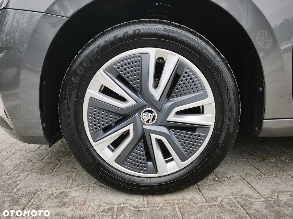 Skoda Fabia 1.0 TSI Style - 36