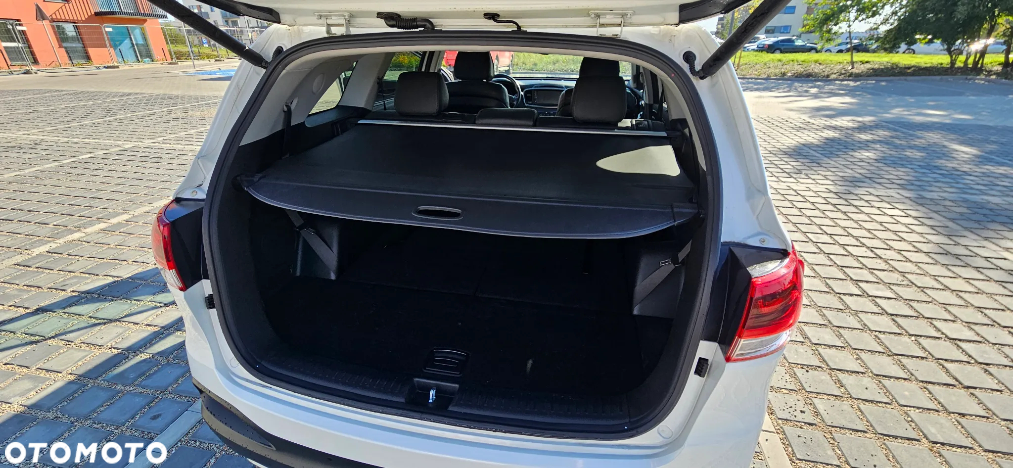 Kia Sorento - 4