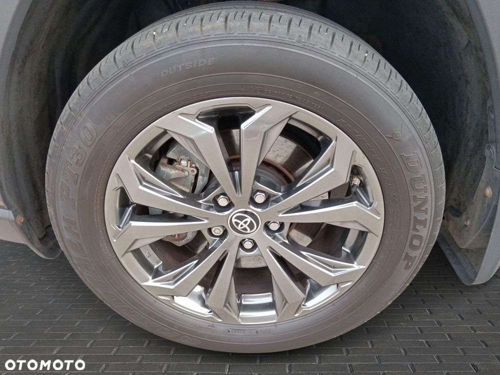 Toyota RAV4 - 22