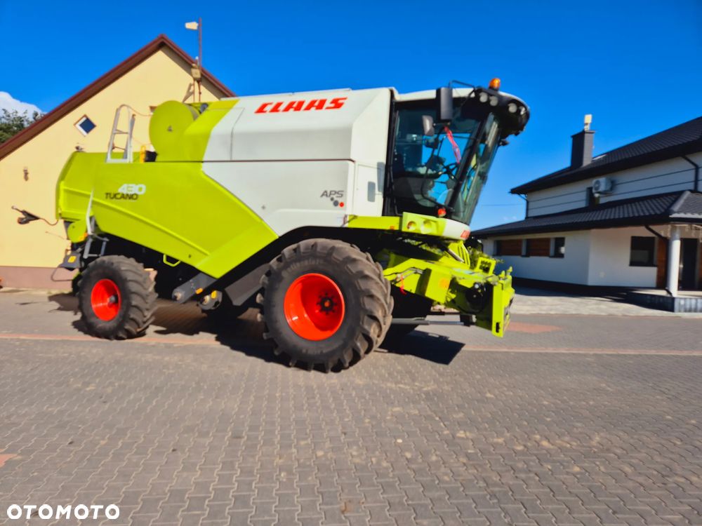Claas TUCANO 430 420 320 440 Medion 330 JOHN DEERE New Holland - 2