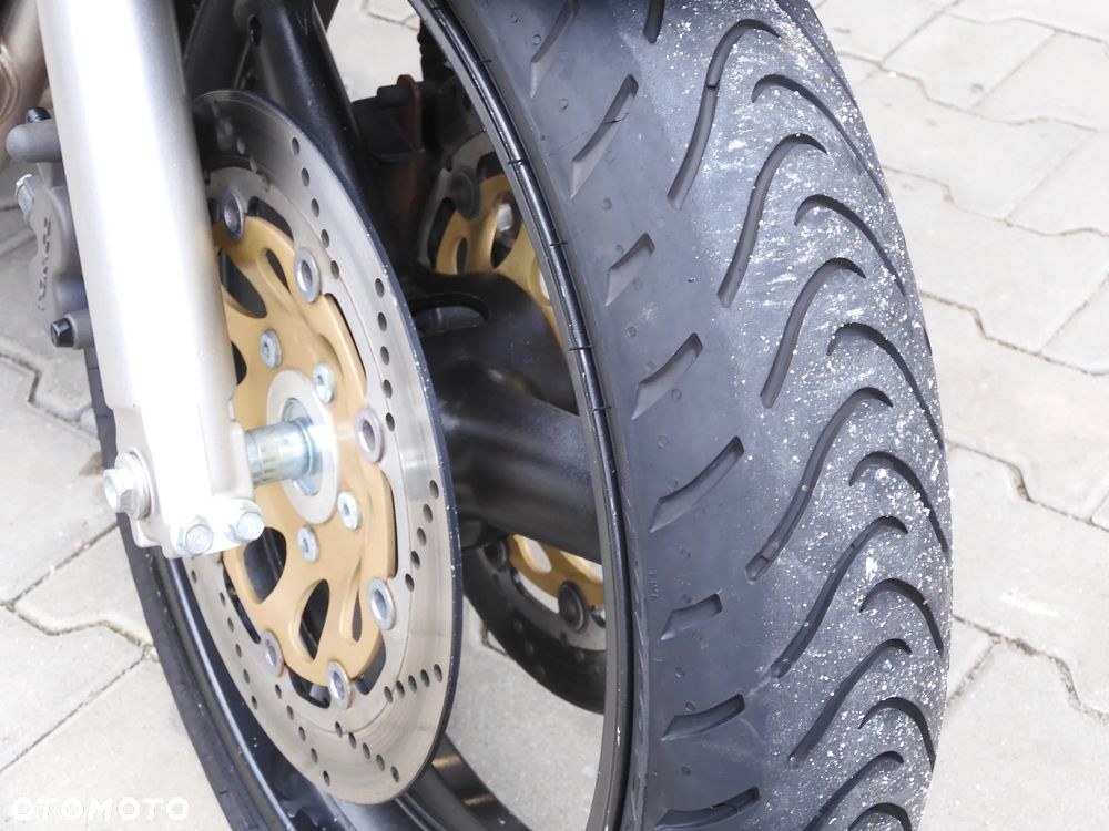 Suzuki Bandit - 4