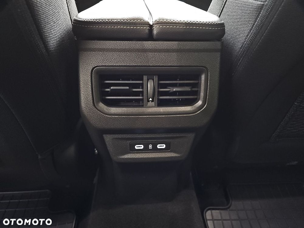 Renault Austral 1.3 TCe mHEV Techno - 29
