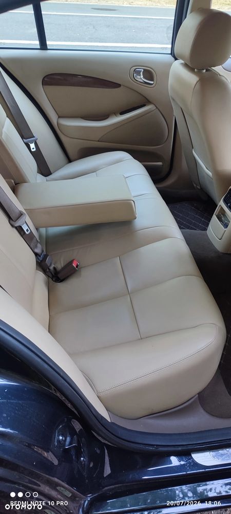 Jaguar S-Type - 19
