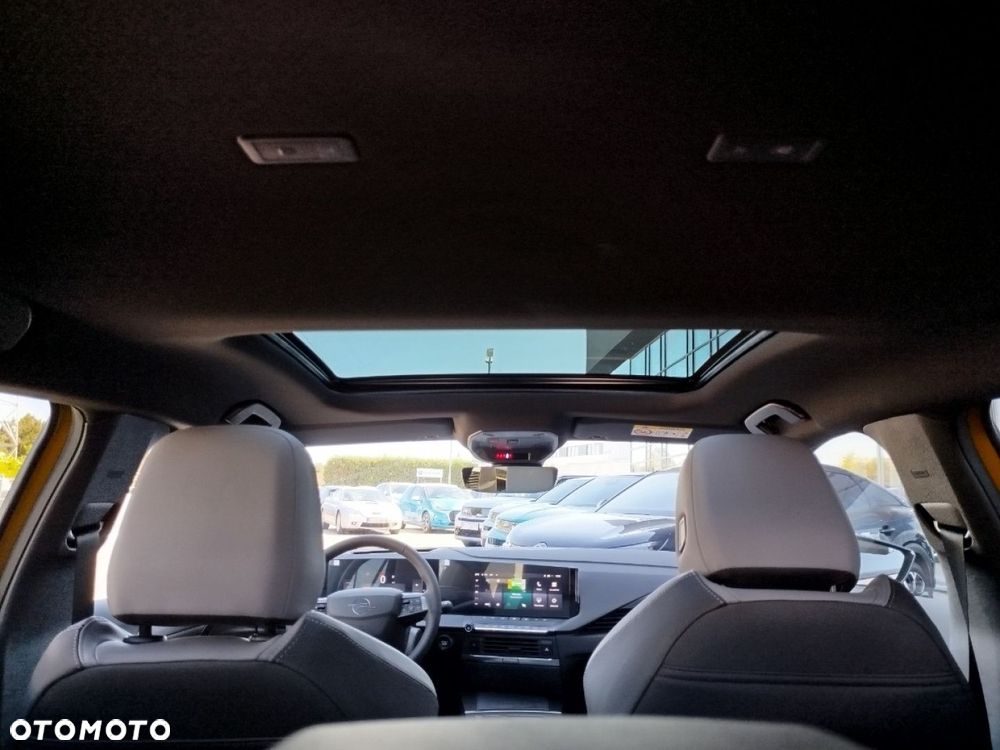 Opel Astra - 16