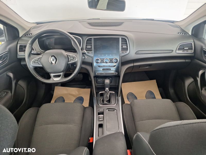 Renault Megane TCe 140 EDC GPF Equilibre - 11