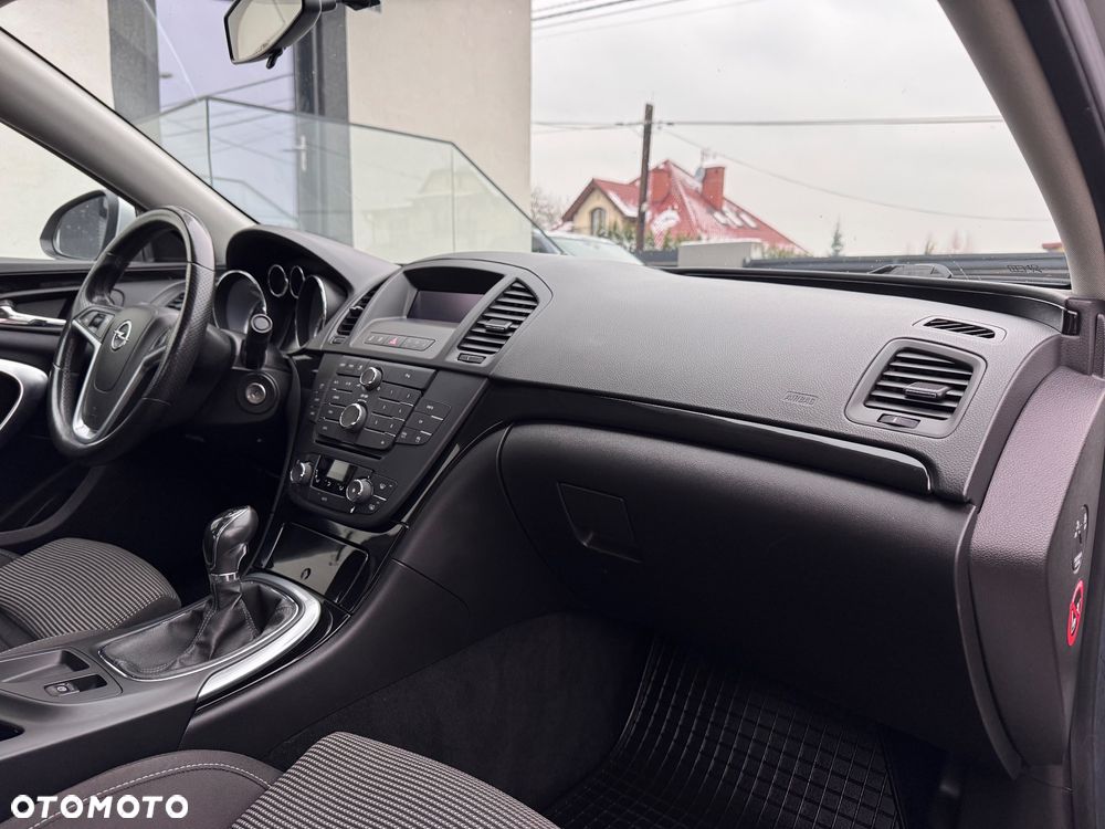 Opel Insignia 2.0 Turbo Cosmo - 26