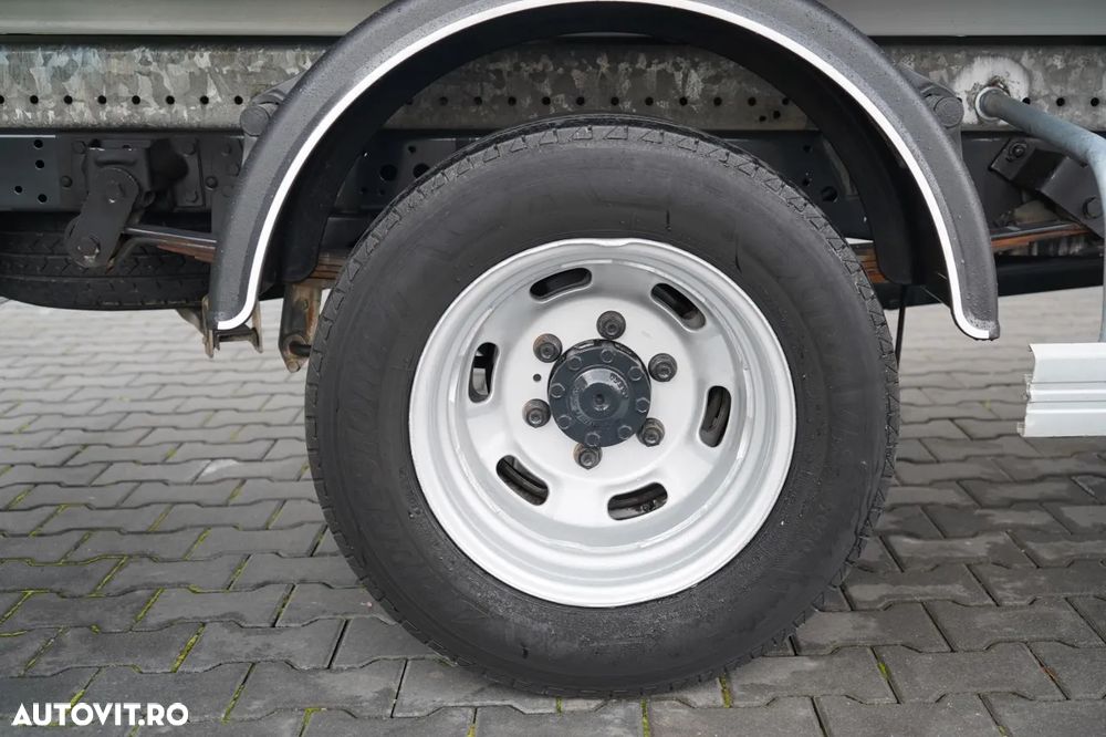 Iveco DAILY 35-130 / BASCULATOR SPATE / DUBLU / MANUAL / FĂRĂ ADBLUE - 22