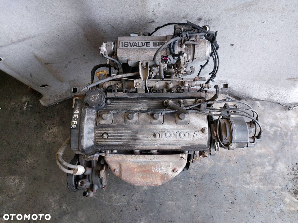SILNIK BENZYNOWY COROLLA VII E100 E10 1.3 16V 4EFE - 2