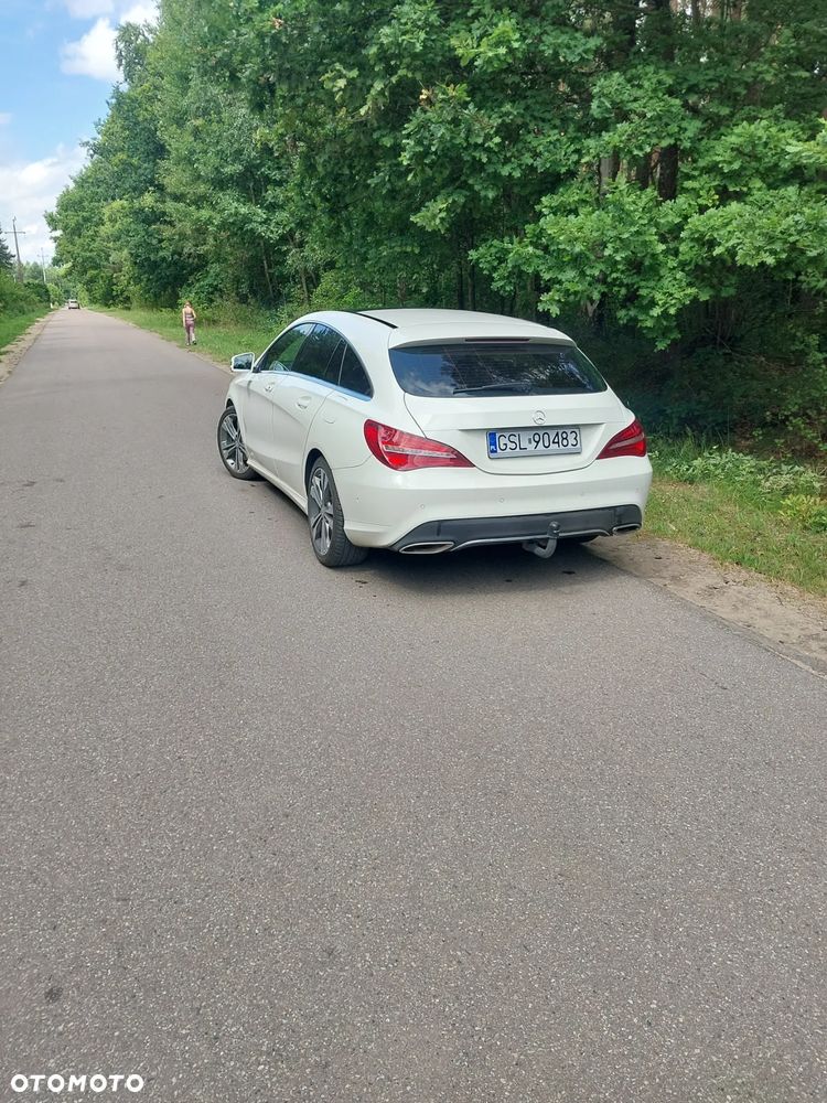 Mercedes-Benz CLA - 4