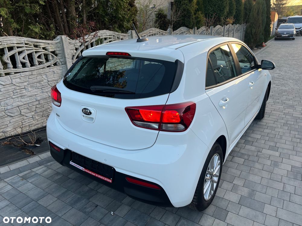 Kia Rio 1.2 Edition 7 - 21