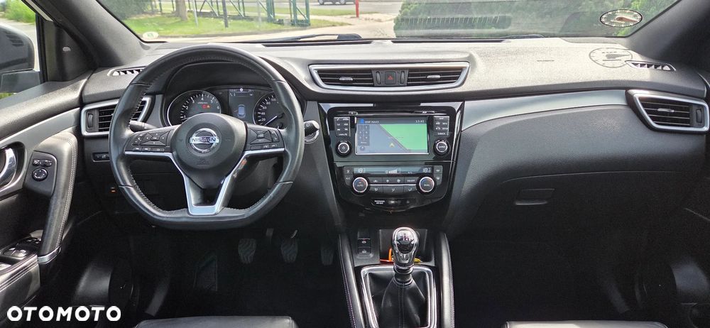 Nissan Qashqai 1.3 DIG-T Tekna+ - 16