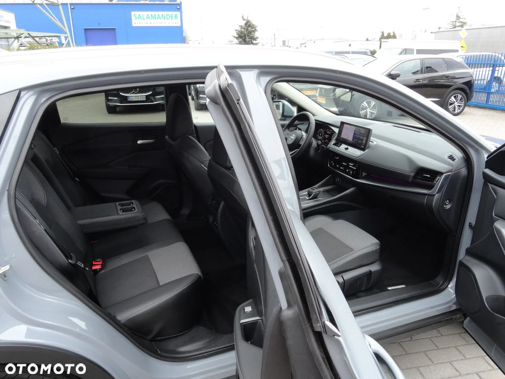 Nissan Qashqai 1.3 DIG-T MHEV Xtronic N-Connecta - 10