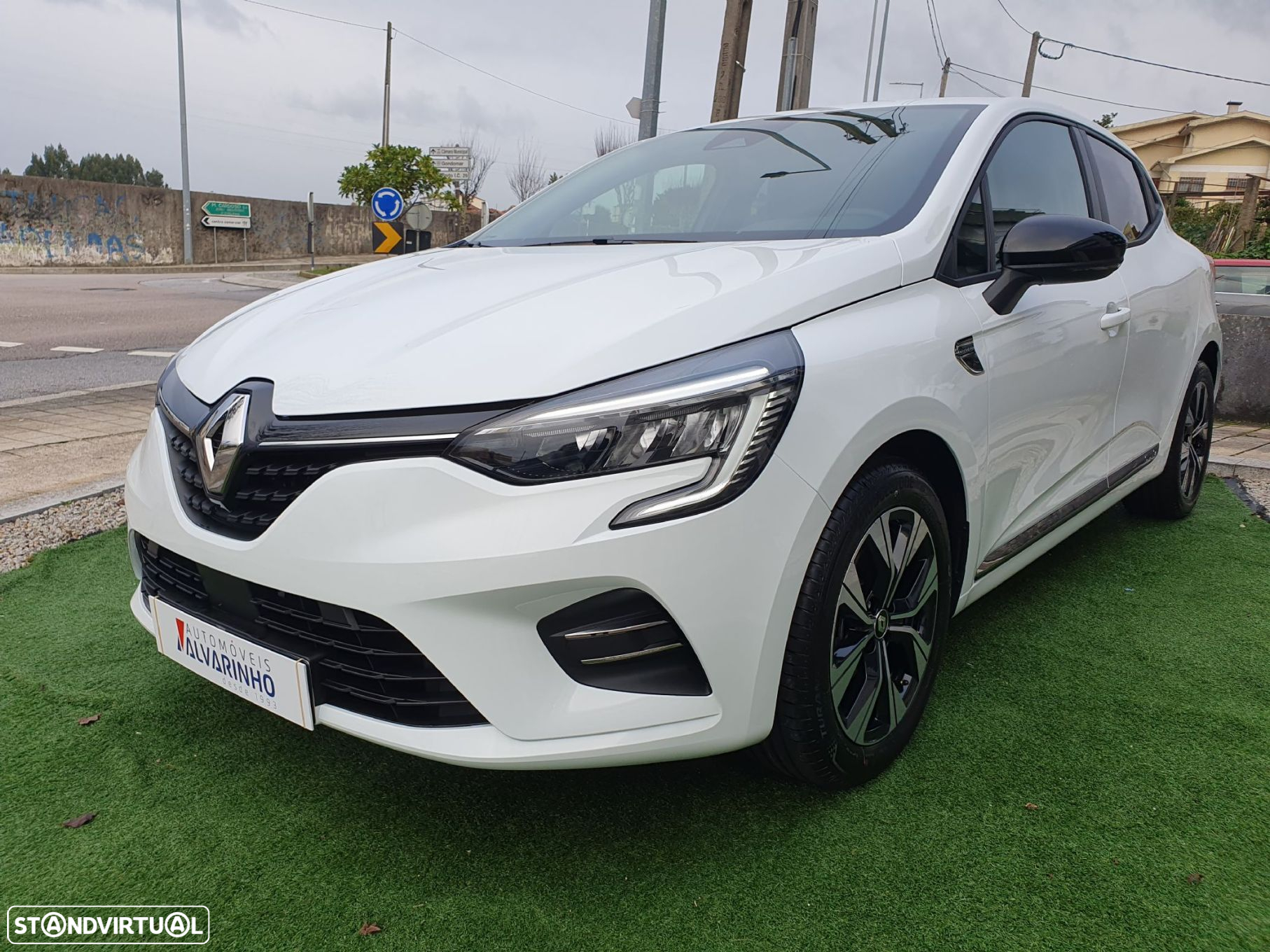 Renault Clio 1.0 TCe Limited - 5