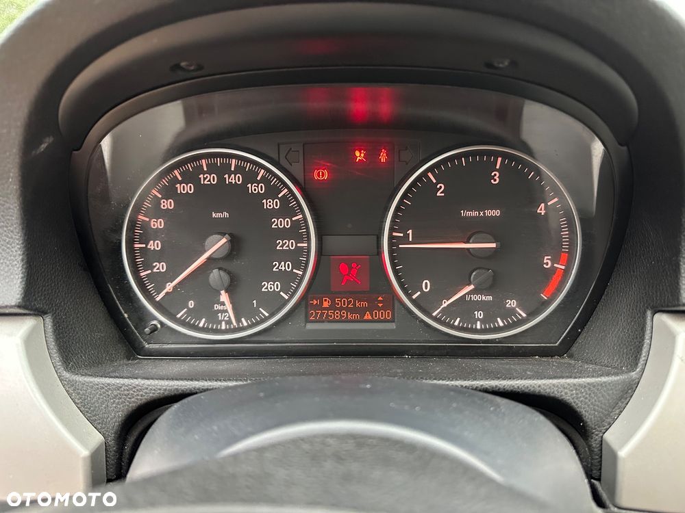BMW Seria 3 320d DPF - 12