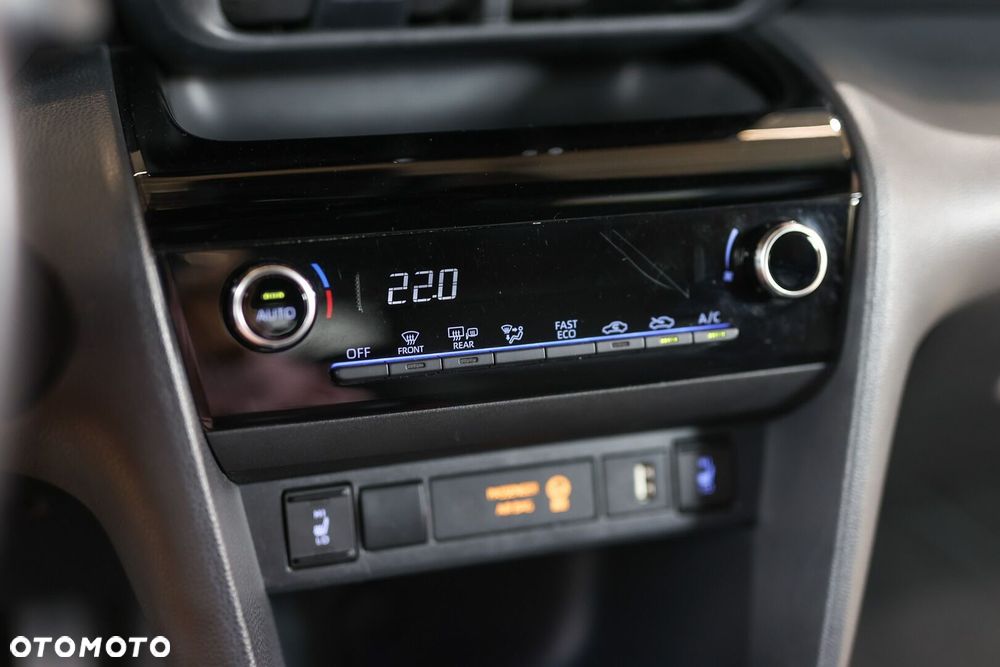 Toyota Yaris Cross Hybrid 1.5 Comfort - 35
