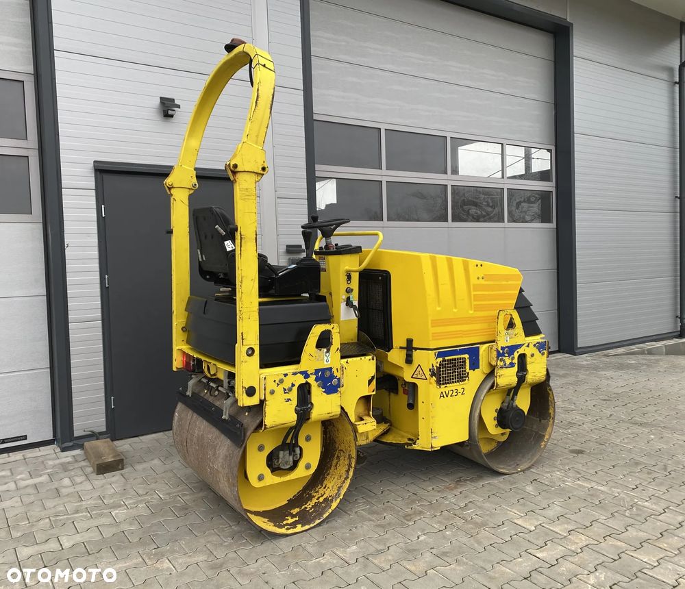 Ammann AV23-2 Walec drogowy - 8
