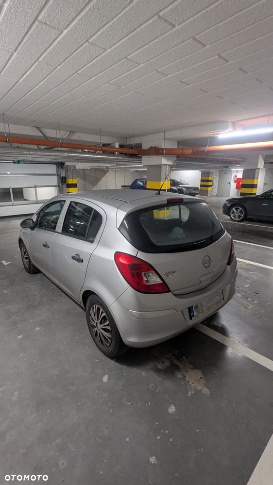 Opel Corsa 1.0 12V Essentia - 2