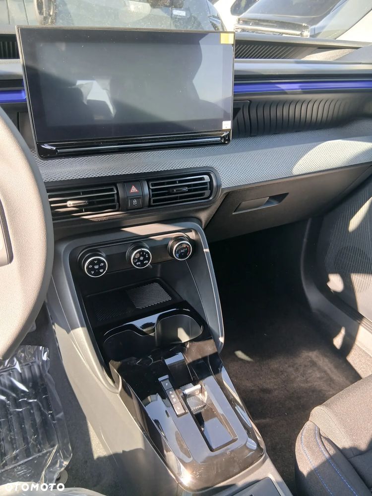 Citroën C3 1.2 mHEV Plus - 8