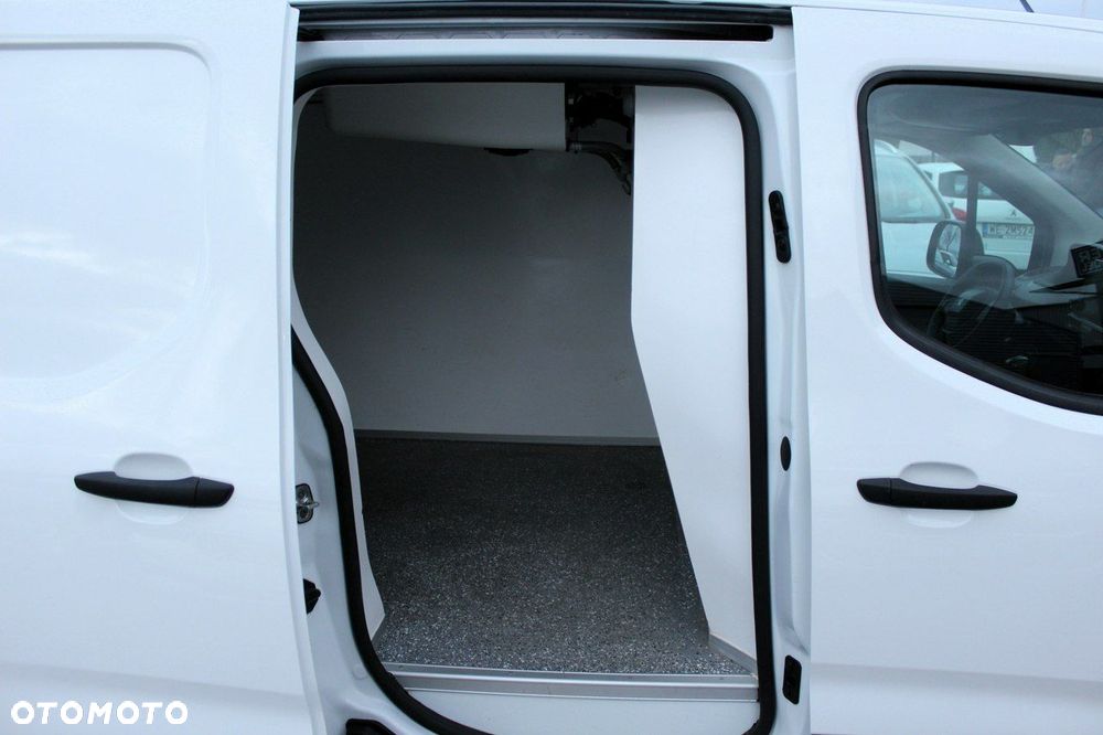 Peugeot Partner - 9