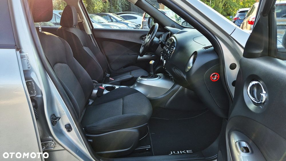 Nissan Juke 1.6 Visia - 38