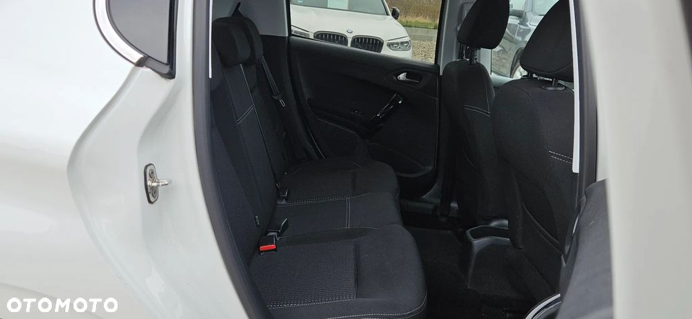 Peugeot 208 PureTech 110 Stop & Start EAT6 Tech Edition - 19