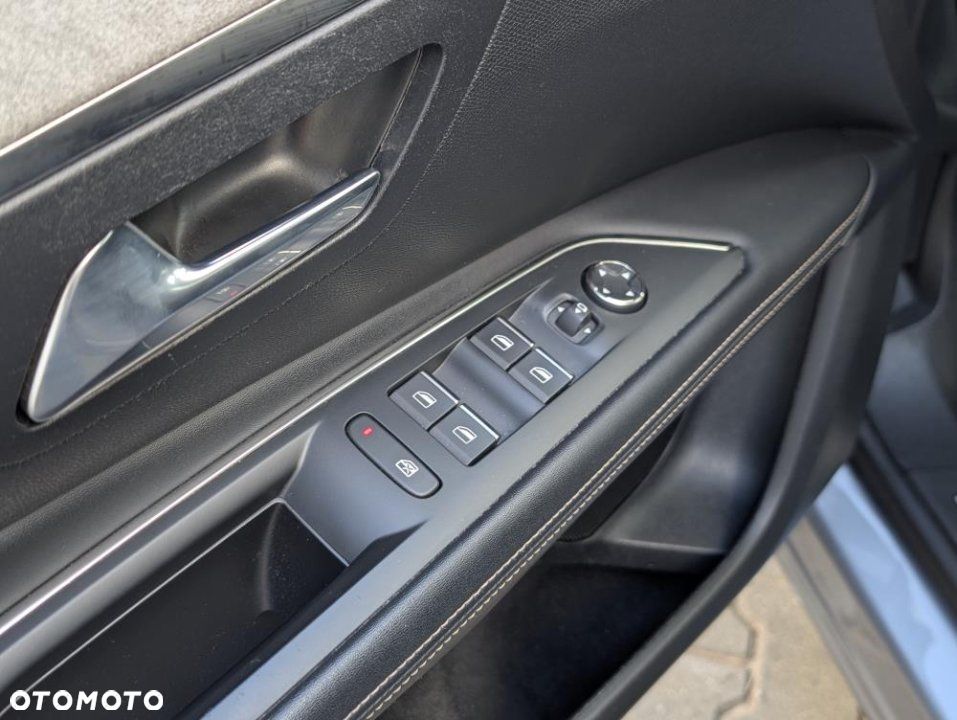 Peugeot 3008 - 14